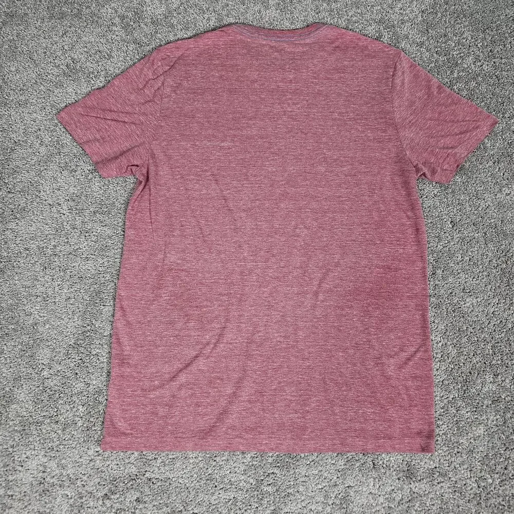 Banana Republic Graphic T-Shirts Men's Large Lot Of 2 Vintage Style Red Yellow